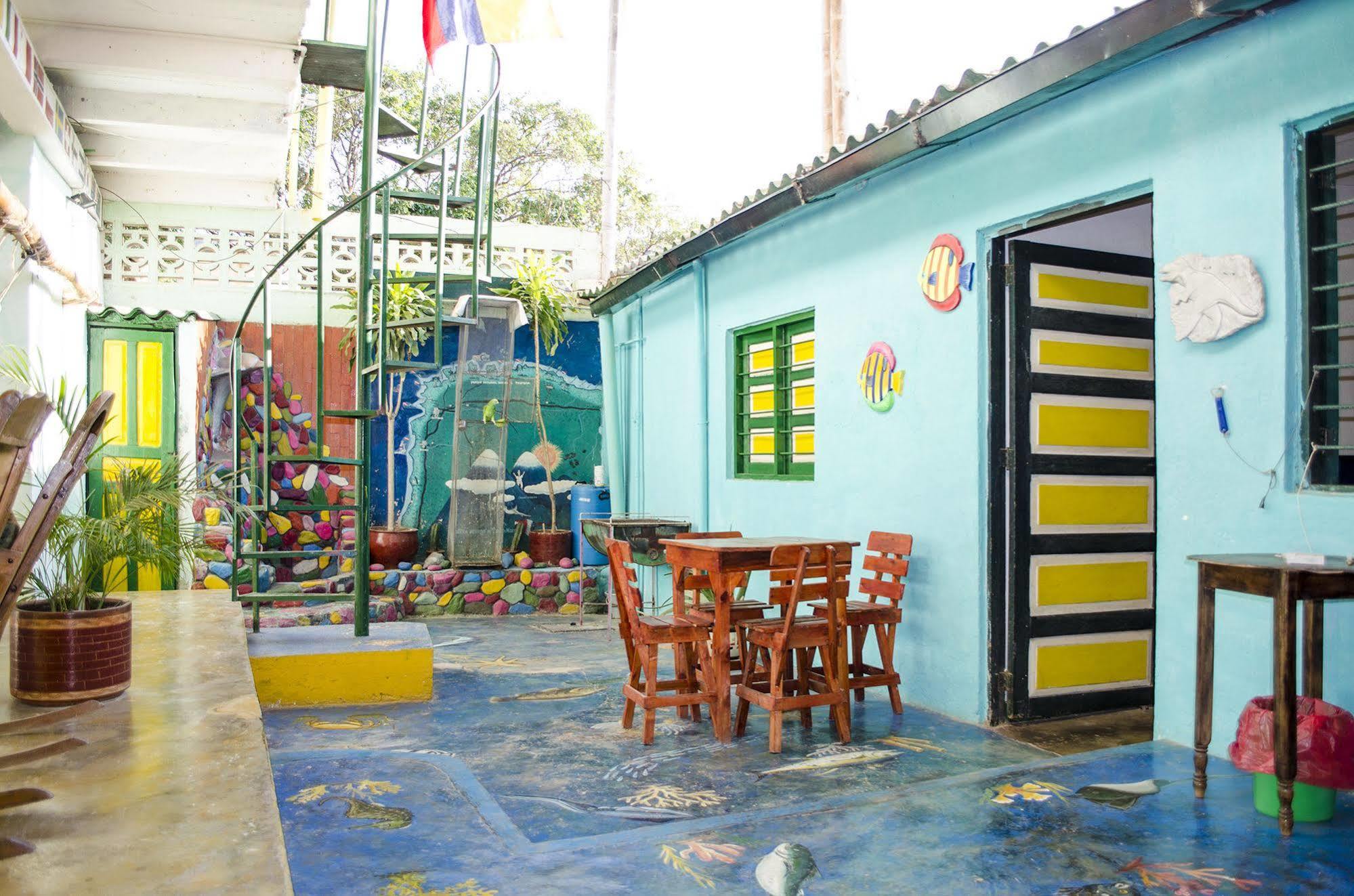 Hostel Villa Mary Taganga Ngoại thất bức ảnh